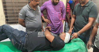 সাংবাদিকের উপর হামলার প্রতিবাদে লালন মেলার সংবাদ বর্জন