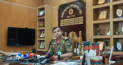 মৃতদেহ শনাক্ত হলে দ্রুত স্বজনদের কাছে হস্তান্তর করা হবে: ঢামেক পরিচালক
