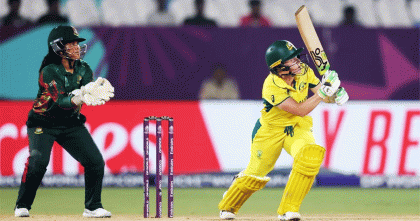 পাত্তাই পেল না বাংলাদেশ, অস্ট্রেলিয়ার কাছে বড় হার জ্যোতি-ফারজানাদের