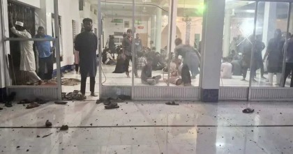 নোয়াখালীতে মসজিদে শিবিরের দারসুল কোরআন অনুষ্ঠানে বিএনপির হামলা, আহত ২০  