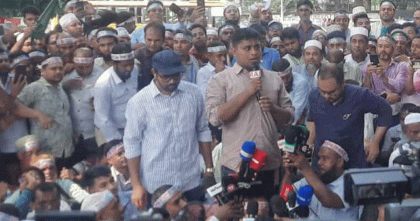 শিক্ষকদের সাথে যে উপদেষ্টা কথা বলতে চান না, তার দরকার নেই: হাসনাত আব্দুল্লাহ