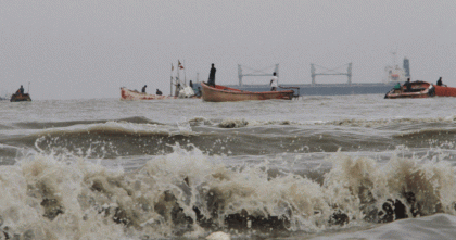 সাগরে সুস্পষ্ট লঘুচাপ; আরও ঘনীভূত হওয়ার আভাস