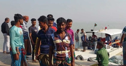 শরীয়তপুরে মা ইলিশ রক্ষায় অভিযান: ২১ জনকে আটক