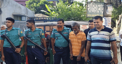 খুলনায় স্বামীর হাতে স্ত্রী খুন; আটক স্বামী