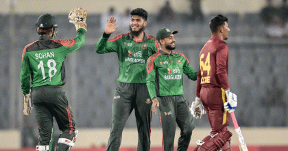 ওয়েস্ট ইন্ডিজকে গুড়িয়ে দেড় বছর পর বাংলাদেশের সিরিজ জয়