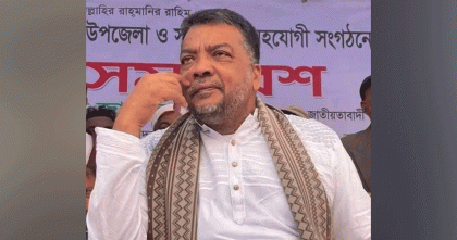 রাজাপুরে বাসের ধাক্কায় বিএনপি নেতা নাসিম আকনের মৃত্যু