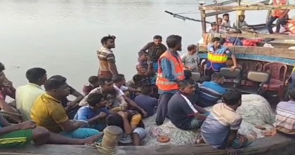 পটুয়াখালীতে মা ইলিশ রক্ষার শেষ দিনের অভিযানে ২৬ জেলে আটক