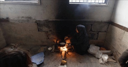 শীতের আগমনে আরও ভয়াবহ হয়ে উঠছে গাজার পরিস্থিতি