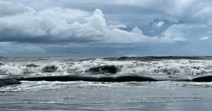 সাগরে গভীর নিম্নচাপ ঘনীভূত হওয়ার আভাস