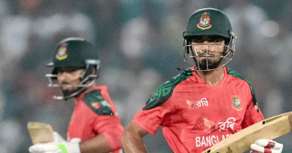 হারের পর ব্যাটারদের দুষলেন তানজিম সাকিব