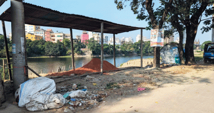 আশুগঞ্জে আ. লীগ নেতার জমি দখলে নিলো বিএনপি নেতা