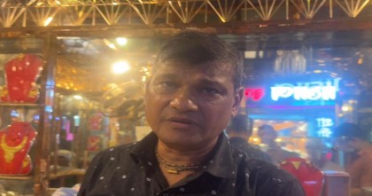 মাদারীপুরে চোর সন্দেহে দুই নারী ও শিশুকে আটকে রাখার অভিযোগ স্বর্ণকারের বিরুদ্ধে