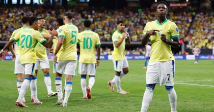 তারকা খেলোয়াড়কে বাদ দিয়ে ব্রাজিলের দল ঘোষণা