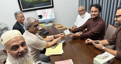 বিএনপির প্রাথমিক সদস্যপদ নিলেন শহীদ মুগ্ধর ভাই স্নিগ্ধ