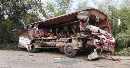 হবিগঞ্জে দুই বাসের মুখোমুখি সংঘর্ষে নিহত তিন, আহত ৩০