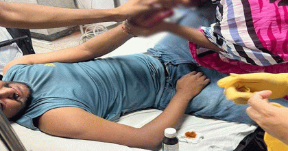 এনসিপি নেতার আঙ্গুল কেটে নিয়ে গেলো কিশোর গ্যাং