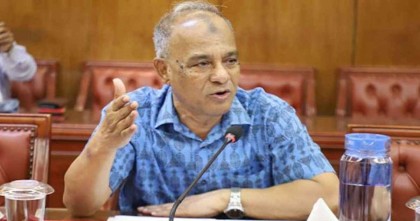 আগের মতোই মাঠে থাকছে সেনাবাহিনীর সদস্যরা: স্বরাষ্ট্র উপদেষ্টা