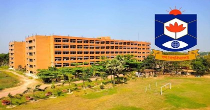 গবি শিক্ষার্থীদের বাস সেবা চালু করতে ব্যর্থ প্রশাসন