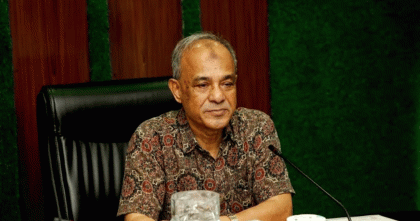 আইনশৃঙ্খলা পরিস্থিতি স্বাভাবিক রয়েছে: স্বরাষ্ট্র উপদেষ্টা