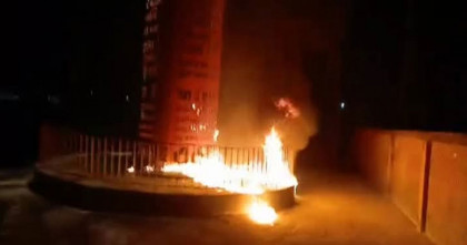 বরগুনায় জুলাই শহীদ স্মৃতি স্তম্ভে অগ্নিসংযোগ