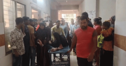 মাদক সেবন নিয়ে বিরোধের জেরে চুয়াডাঙ্গায় ধারালো অস্ত্রের কোপে আহত চার