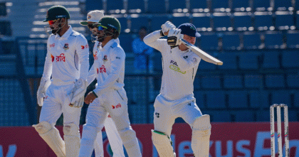 বাংলাদেশের জয়ের অপেক্ষা বাড়িয়ে লাঞ্চে গেলো আয়ারল্যান্ড