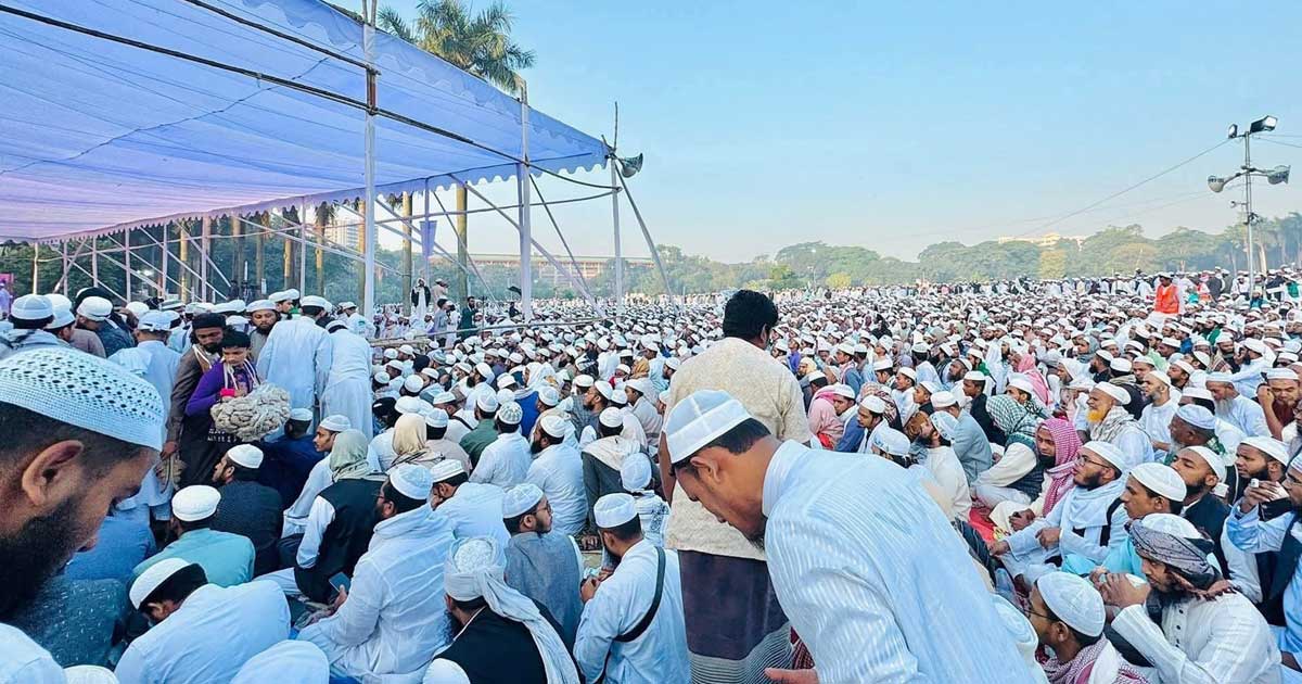 সোহরাওয়ার্দী উদ্যানে খতমে নবুওয়ত মহাসম্মেলনে লাখো জনতার ঢল