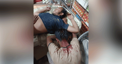 ফরিদপুরে নববধূকে দেখতে যাওয়াকে কেন্দ্র করে ছাত্রদল নেতার ওপর যুবলীগের হামলা 