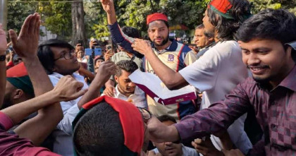 হাসিনার রায়ে জনতার উল্লাস