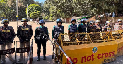 ধানমন্ডি ৩২ থেকে এক্সকাভেটর সরানো হলেও পাহারায় সেনা–পুলিশ–বিজিবি