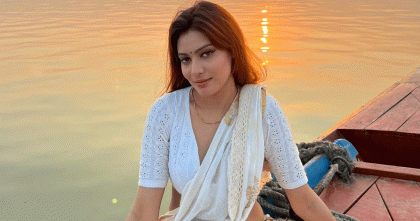 নিজের জন্য ভোট চাইলেন জেসিয়া ইসলাম