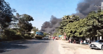 গাজীপুরে কেমিক্যাল কারখানায় ভয়াবহ আগুন; নিয়ন্ত্রণে ফায়ার সার্ভিসের ৯টি ইউনিট