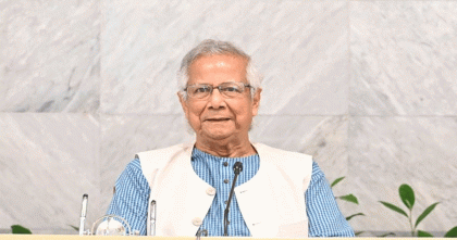 নির্বাচনকে শান্তিপূর্ণ ও আনন্দমুখর করতে সেনাবাহিনীর সহায়তা কামনা প্রধান উপদেষ্টার