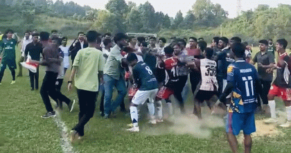 আন্তঃবিভাগ ফুটবল টুর্নামেন্টে মারামারির ঘটনায় কুবির পাঁচ শিক্ষার্থী বহিষ্কার