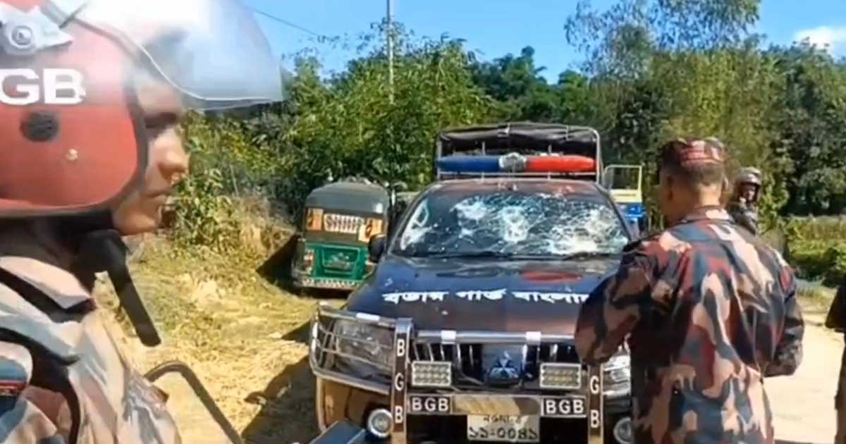 বান্দরবানে অ‌বৈধ ইটভাটা উচ্ছেদ অভিযানে যাওয়ার পথে ভ্রাম্যমান আদালতের উপর হামলা  