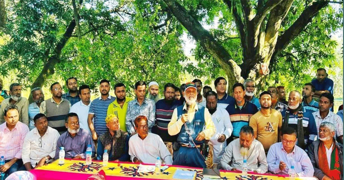 বগুড়া-৭: খালেদা জিয়ার আসনে উঠান বৈঠক করলেন চেয়ারপার্সনের উপদেষ্টা লালু