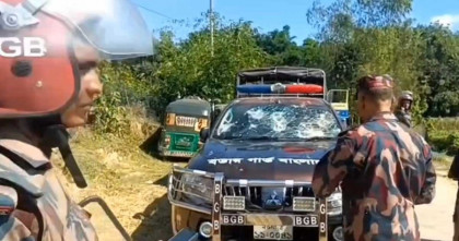 বান্দরবানে অ‌বৈধ ইটভাটা উচ্ছেদ অভিযানে যাওয়ার পথে ভ্রাম্যমান আদালতের উপর হামলা  