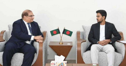 স্থানীয় সরকার উপদেষ্টার সাথে পাকিস্তানের হাইকমিশনারের সৌজন্য সাক্ষাৎ 