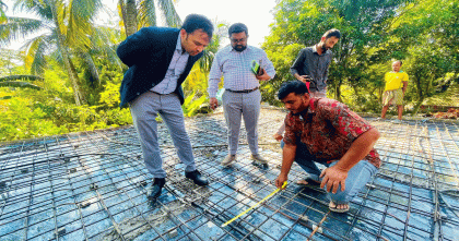 সরাইলে বীর নিবাস নির্মাণে অনিয়ম; কাজ বন্ধের নির্দেশ ইউএনও'র