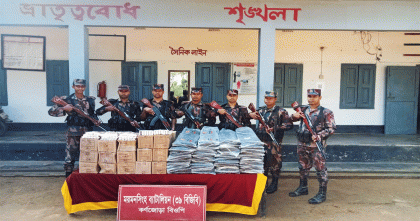 সীমান্তে পৃথক অভিযান, কোটি টাকার ভারতীয় মালামাল জব্দ