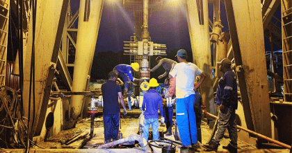 বন্ধ কূপে মিলল গ্যাস, উঠবে ২০ বিলিয়ন ঘনফুট