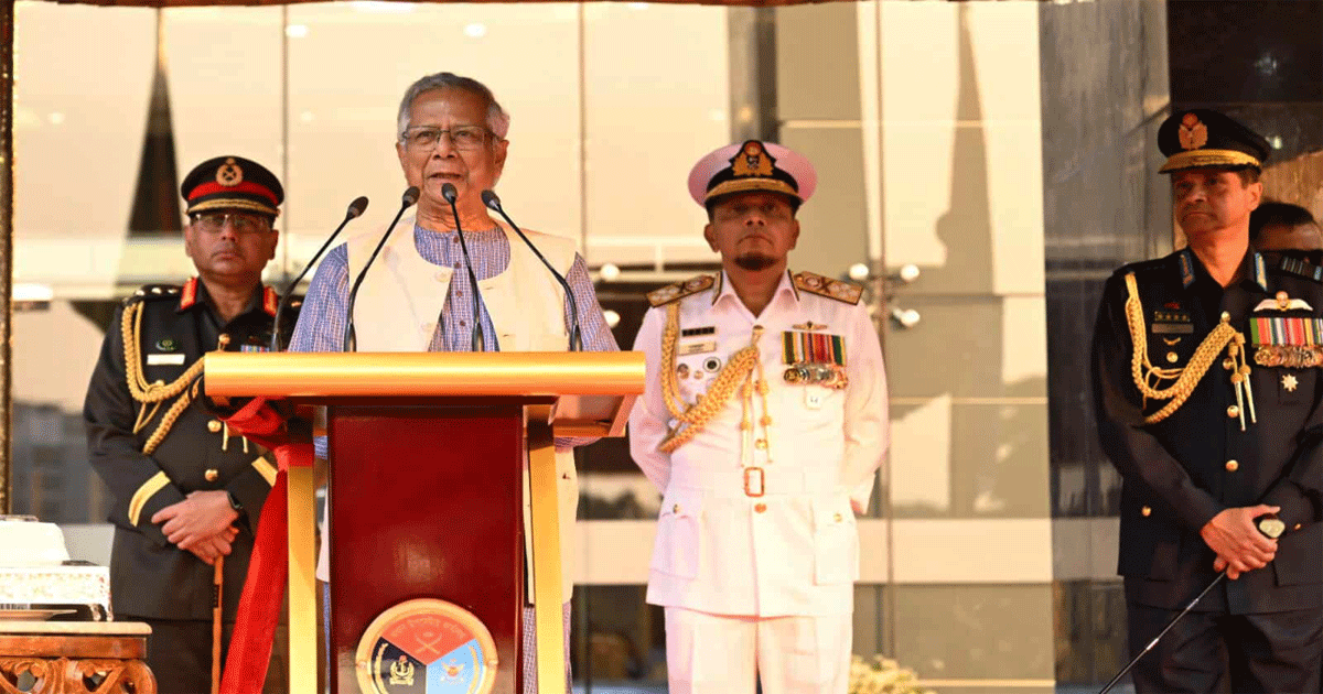 নির্বাচনের মাধ্যমে আমরা নতুন বাংলাদেশের পথে যাত্রা করবো: প্রধান উপদেষ্টা