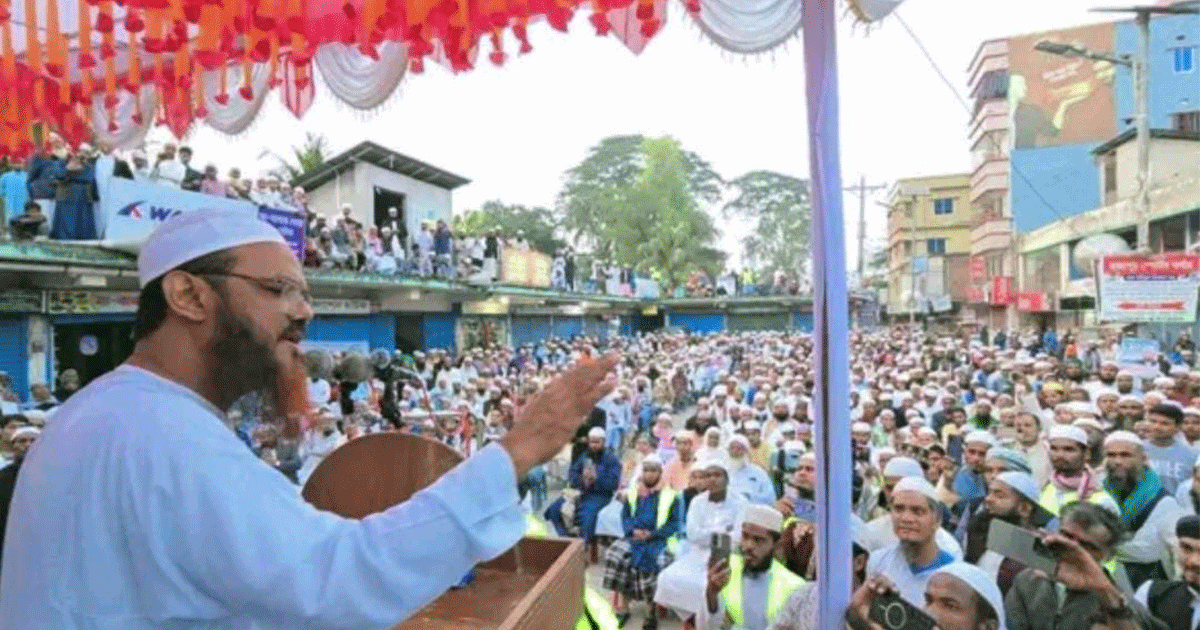 এক ফ্যসিস্ট দূর হয়েছে, নতুন ফ্যসিস্ট বাংলাদেশে চেপে বসেছে : মুফতি ফয়জুল করীম