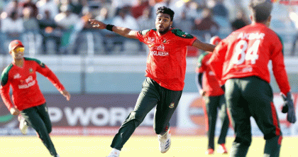 নাটকীয় সুপার ওভারে ভারতকে হারিয়ে ফাইনালে বাংলাদেশ