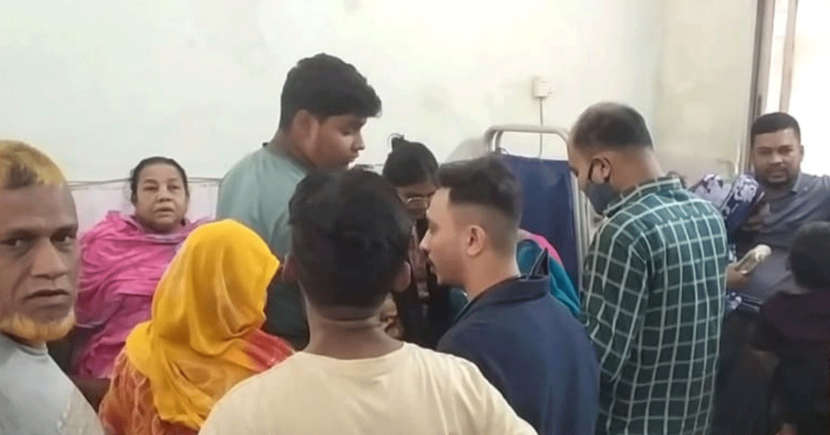 নরসিংদীতে ভূমিকম্পে বাবা-ছেলেসহ নিহত পাঁচ