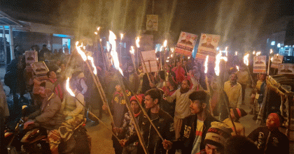 চাঁপাইনবাবগঞ্জ-০২ আসনের বিএনপি প্রার্থীর মনোনয়ন বাতিলে মশাল মিছিল