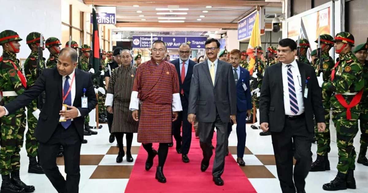 ঢাকা ছাড়লেন ভুটানের প্রধানমন্ত্রী