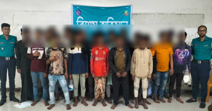 মোহাম্মদপুর থানা পুলিশের বিশেষ অভিযানে বিভিন্ন অপরাধে গ্রেপ্তার ২৫