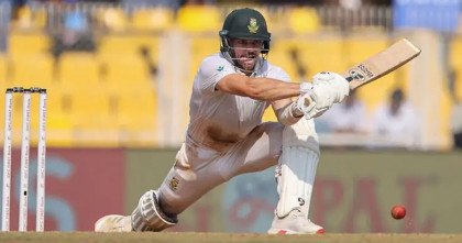 হোয়াইটওয়াশের লজ্জা এড়াতে ভারতের লক্ষ্য ৫৪৯ রান