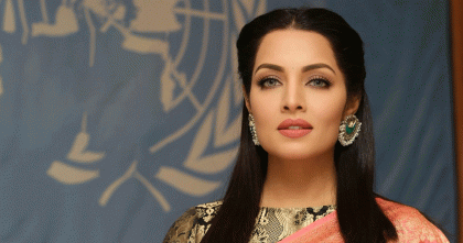 স্বামীর বিরুদ্ধে নির্যাতনের অভিযোগ সেলিনার